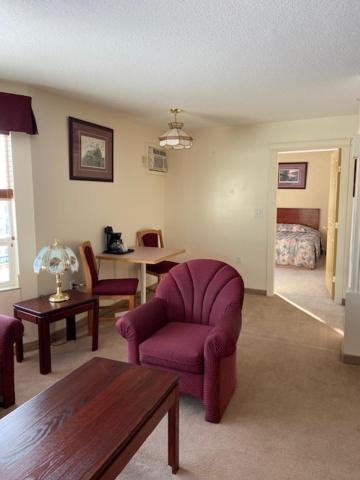 Western Budget Motel West Red Deer Εξωτερικό φωτογραφία