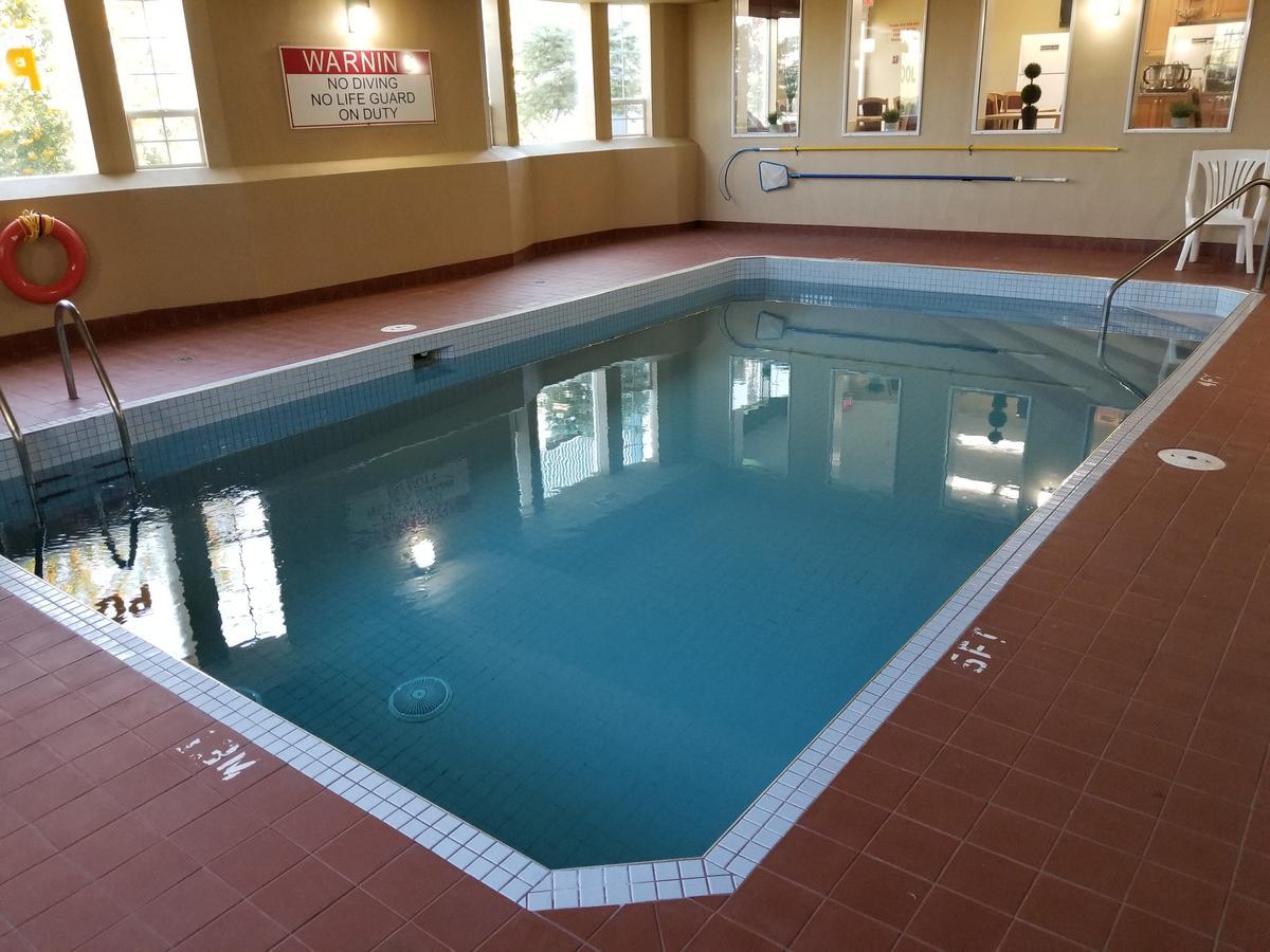 Western Budget Motel West Red Deer Εξωτερικό φωτογραφία